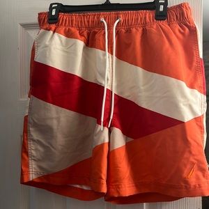 Náutica, polyester,machine wash